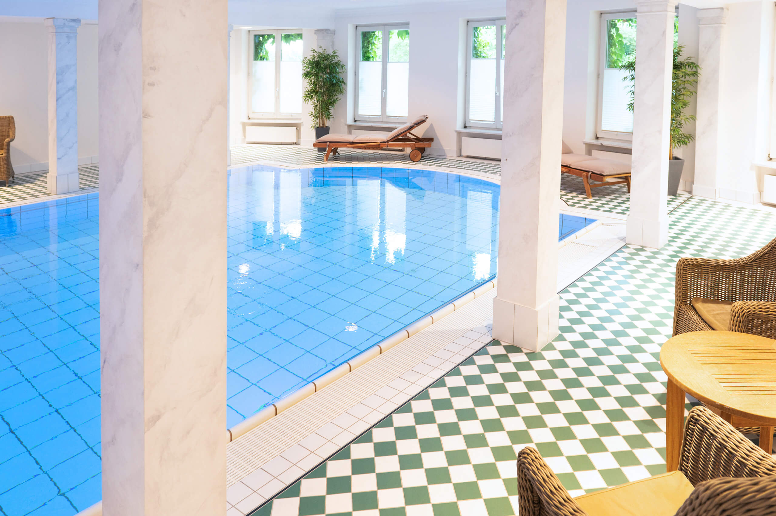 Seniorenresidenz KWA Caroline Oetker Stift Bielefeld Schwimmbad